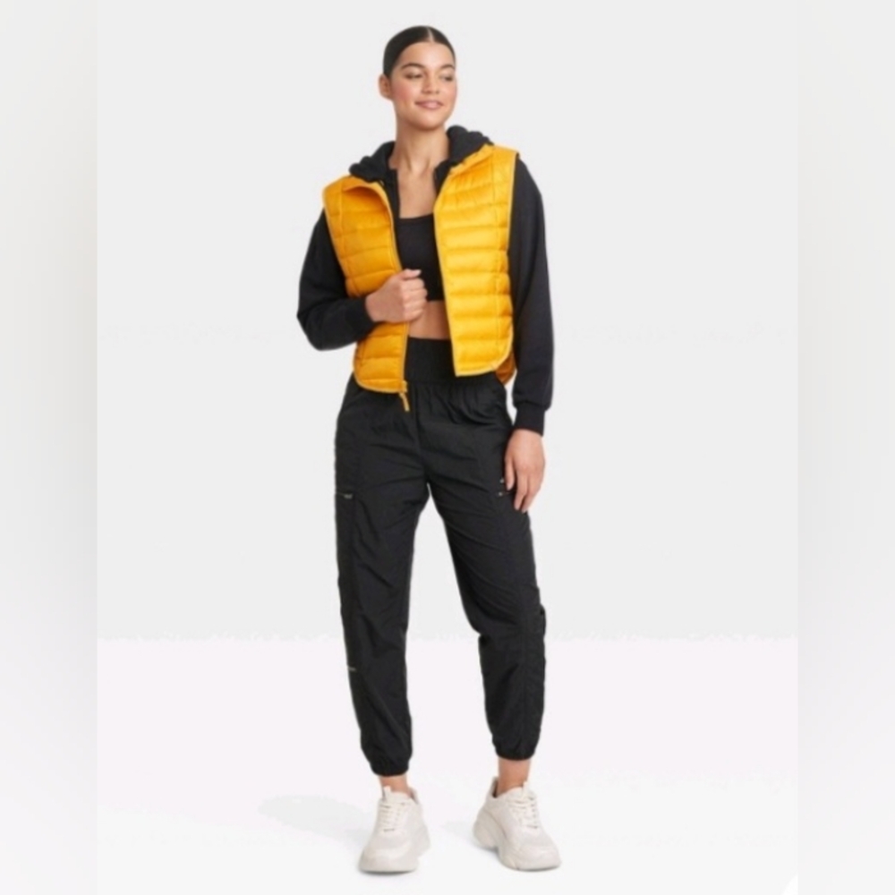 Puffer vest - Picture 2 of 4